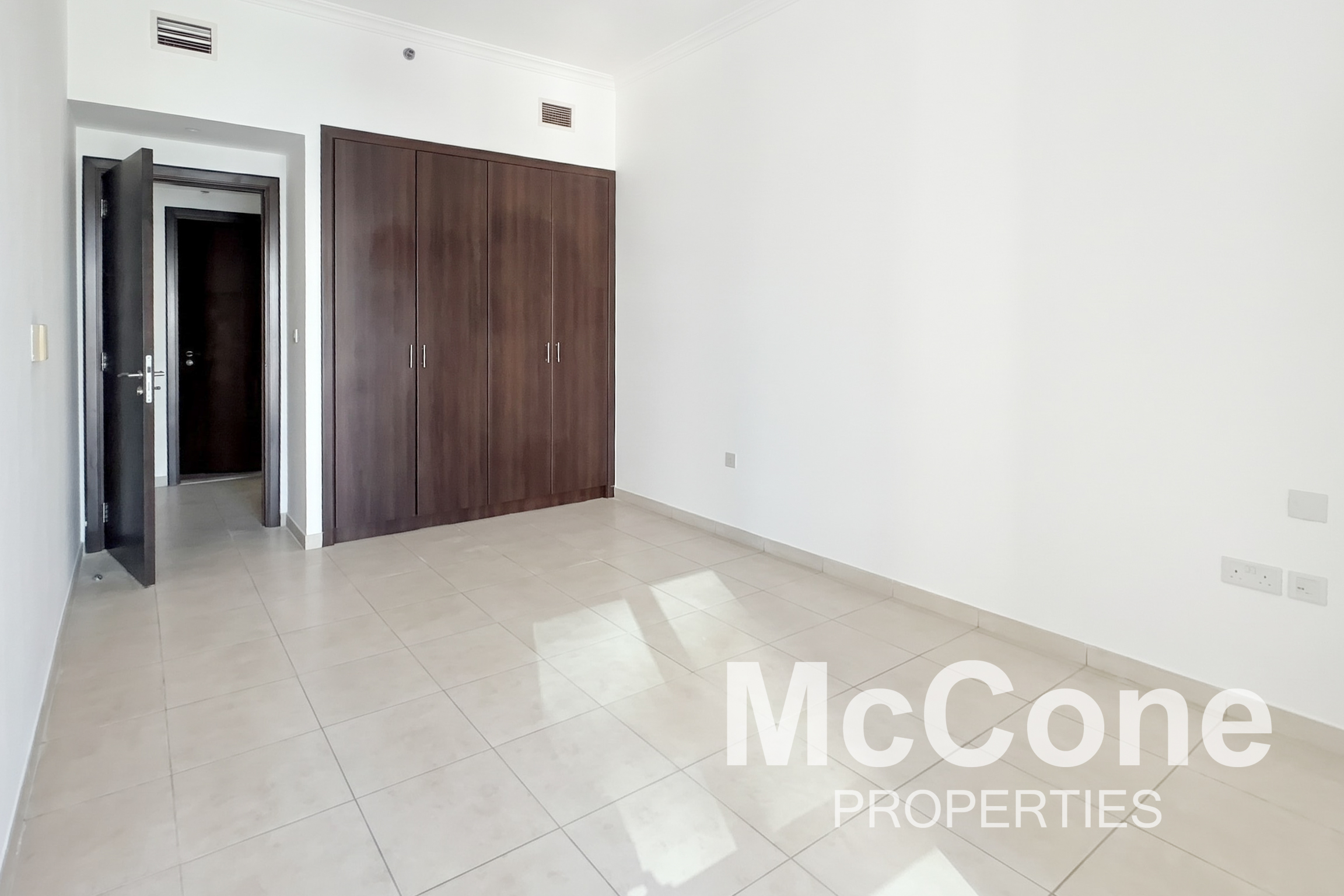 2 Bedroom Apartment for Rent in Churchill Residency Tower, Business Bay — photograph 13 of 18