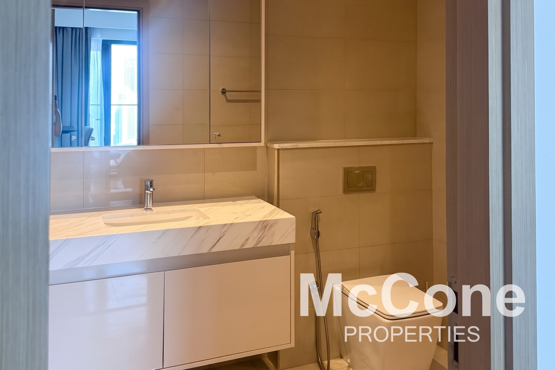 2 Bedroom Apartment for Rent in Burj Royale, Downtown Dubai — photo 8 of 10
