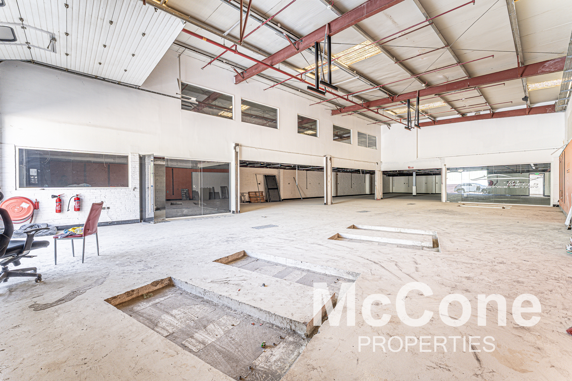Warehouse for Rent in Al Quoz Industrial Area 3, Al Quoz — photo 3 of 12