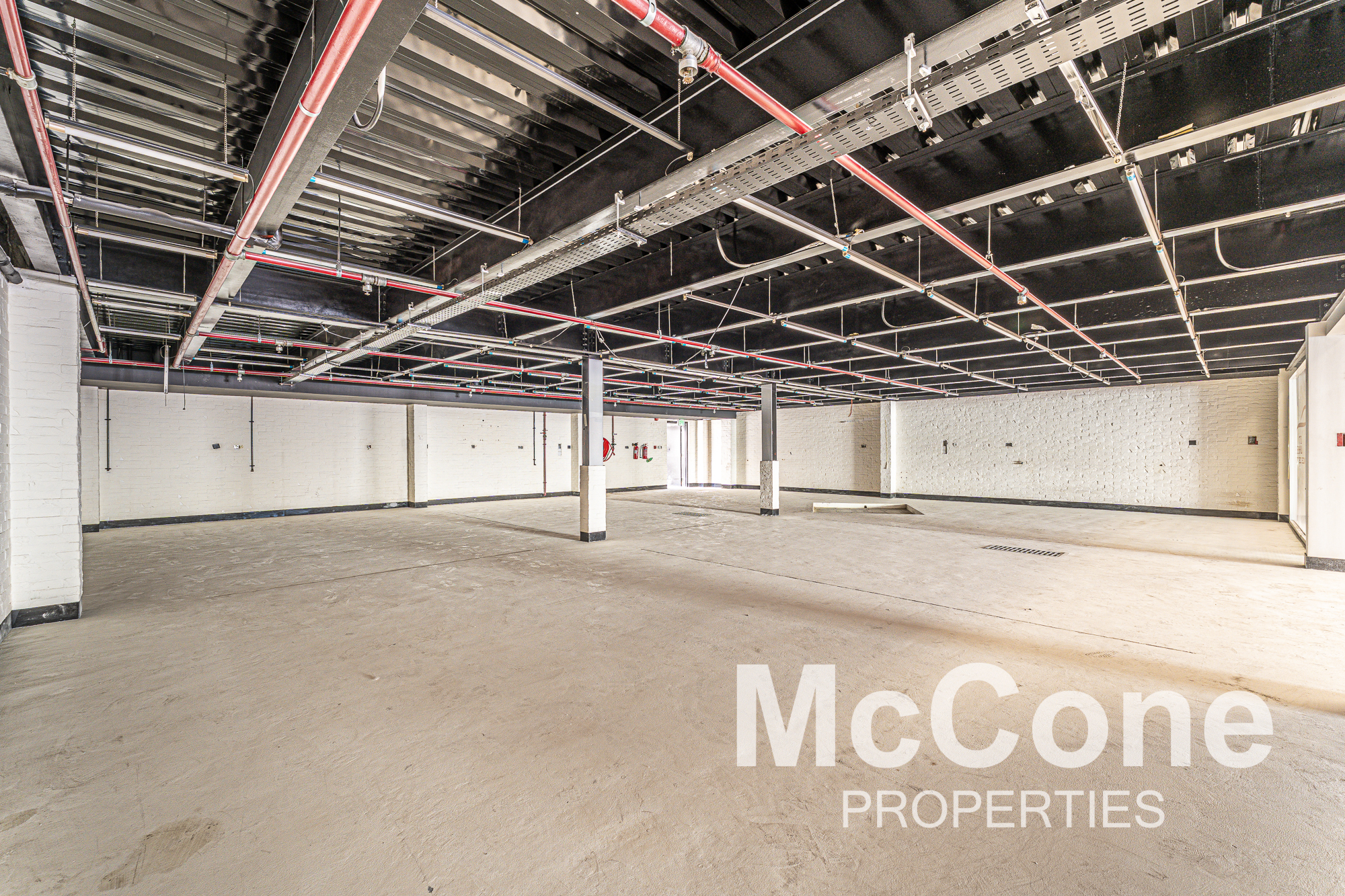 Warehouse for Rent in Al Quoz Industrial Area 3, Al Quoz — photo 4 of 12