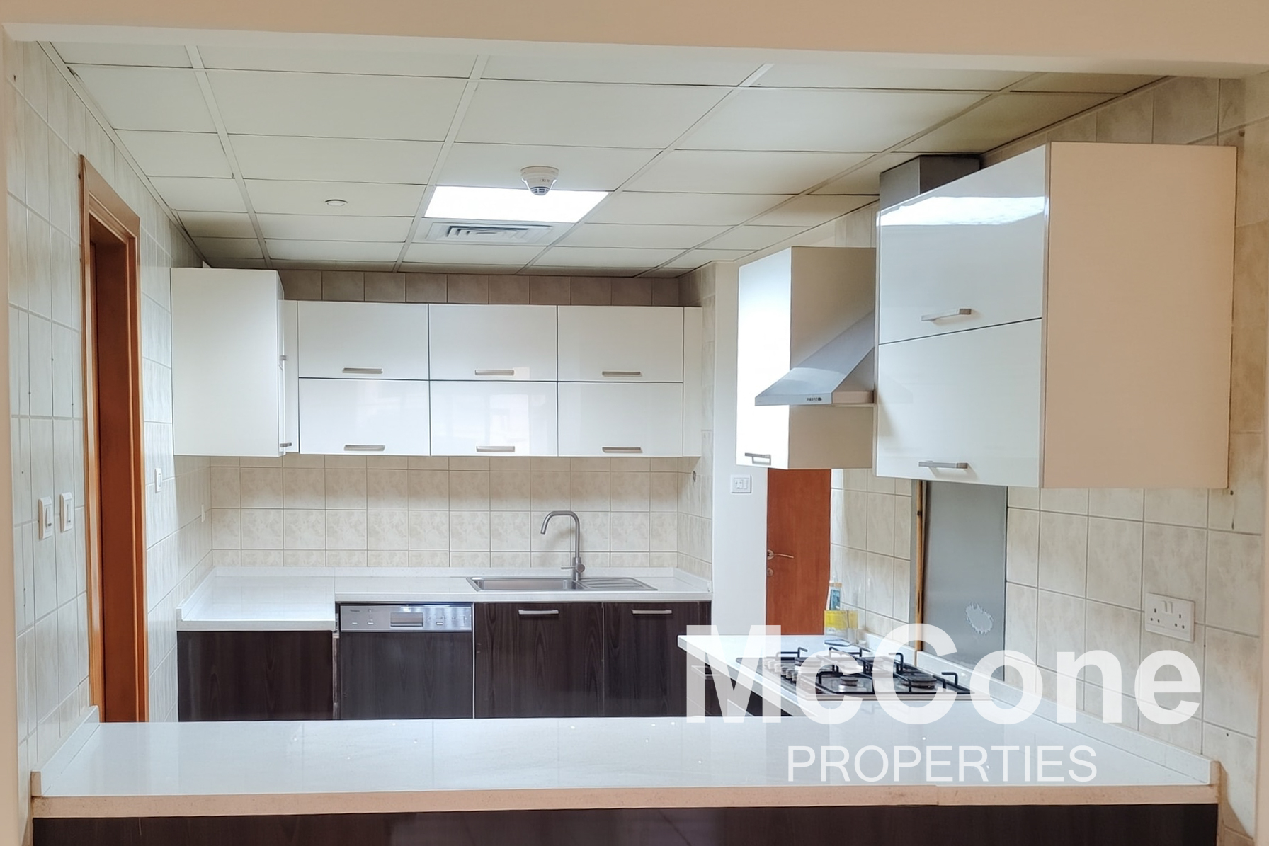 2 Bedroom Apartment for Rent in Emirates Gardens 1, Jumeirah Village Circle — photo 2 of 12