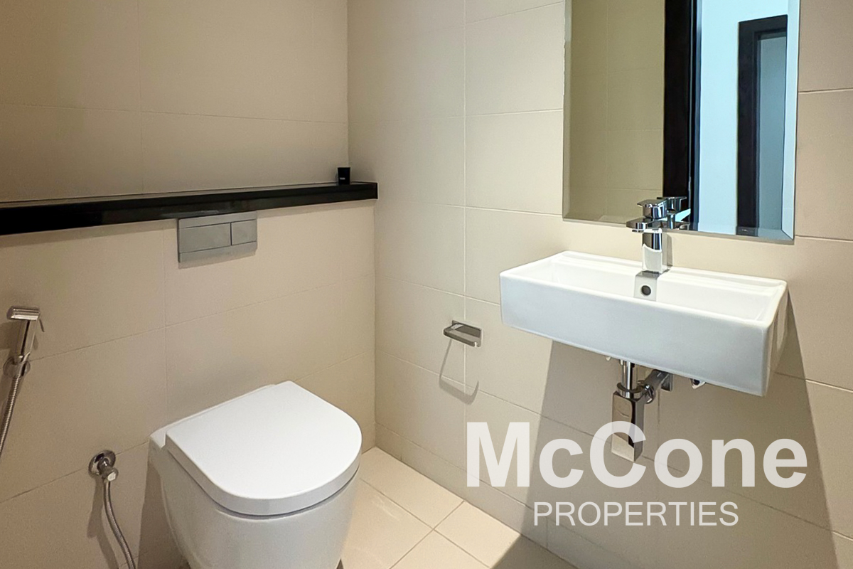 2 Bedroom Apartment for Rent in Silverene Tower A, Dubai Marina — photograph 25 of 26