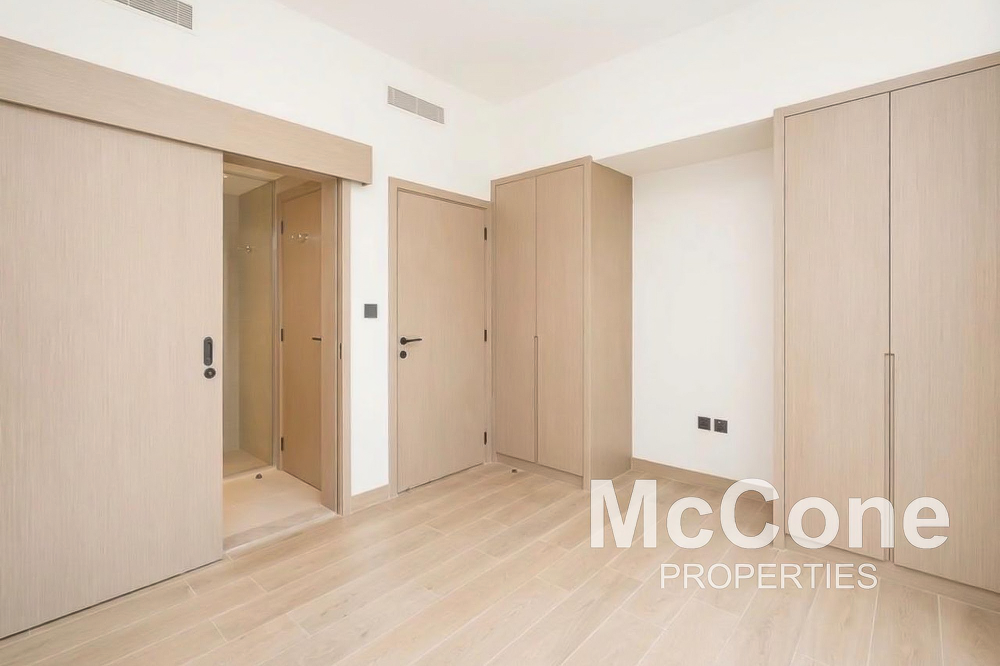 4 Bedroom Villa for Rent in Malta, Damac Lagoons — photo 8 of 11