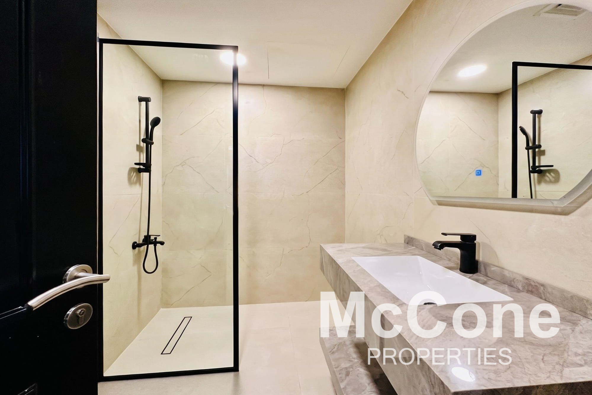 2 Bedroom Apartment for Rent in Le Grand Chateau A, Jumeirah Village Circle — photograph 14 of 26