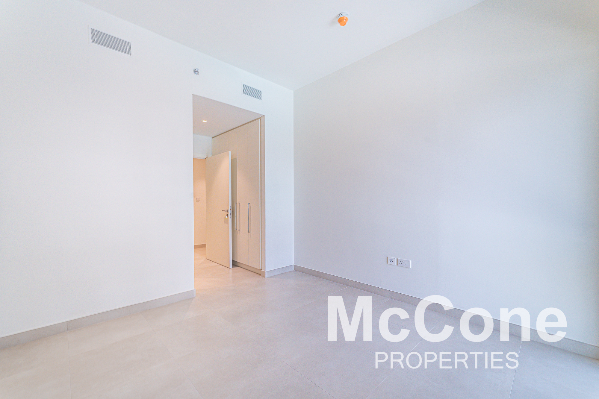 3 Bedroom Apartment for Rent in Parkside Views, Dubai Hills Estate — photo 5 of 11