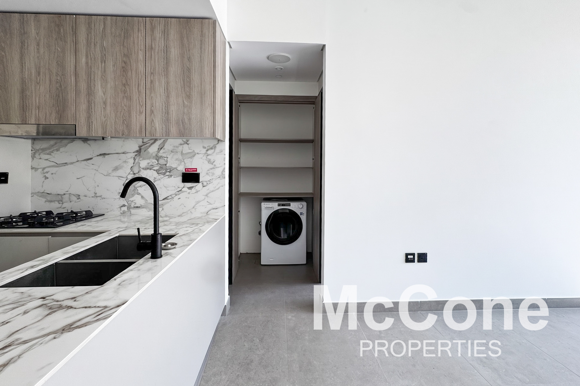 1 Bedroom Apartment for Rent in Oxford Terraces, Jumeirah Village Circle — photo 7 of 21