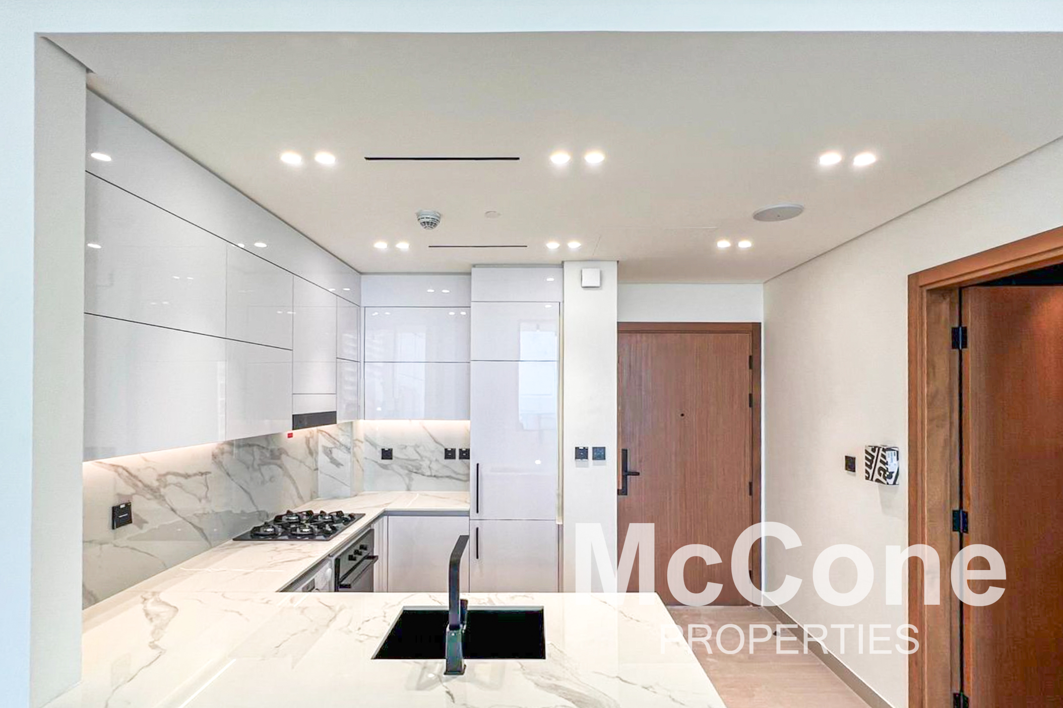 1 Bedroom Apartment for Rent in Binghatti House, Jumeirah Village Circle — photo 3 of 10