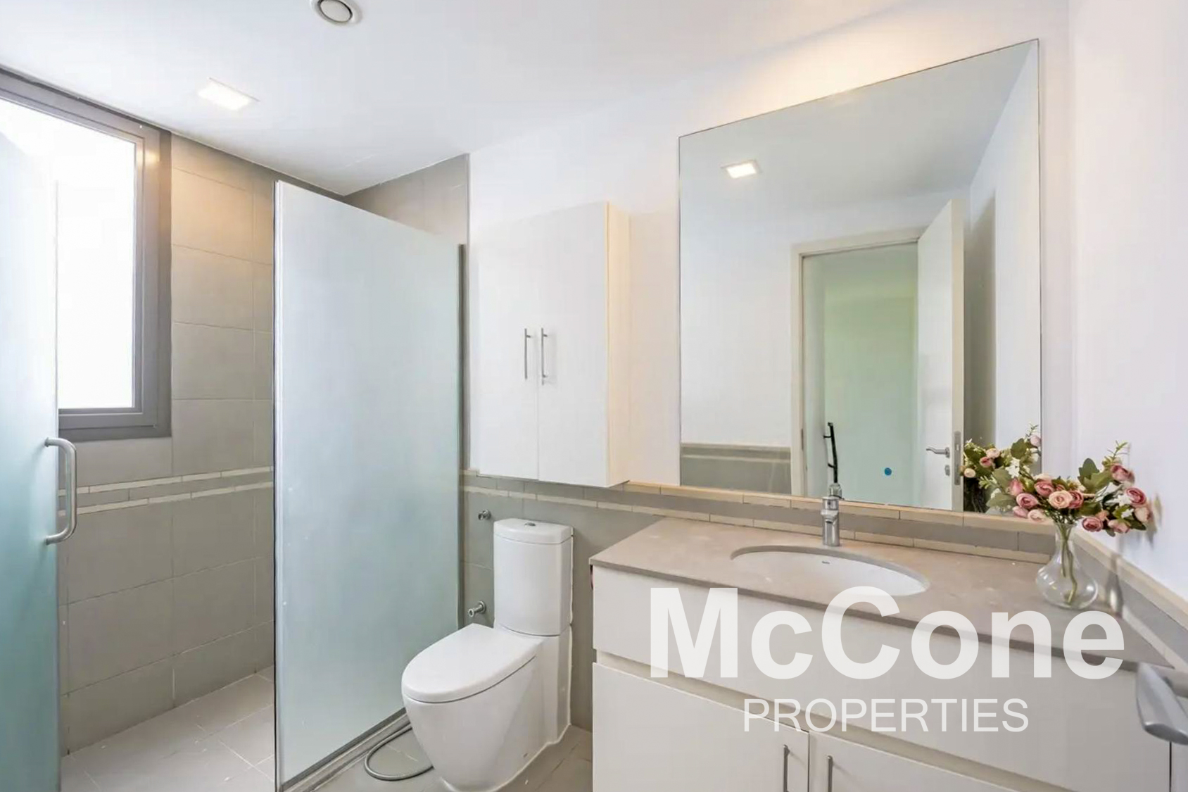 4 Bedroom Townhouse for Rent in Zahra Townhouses, Town Square — photo 7 of 10