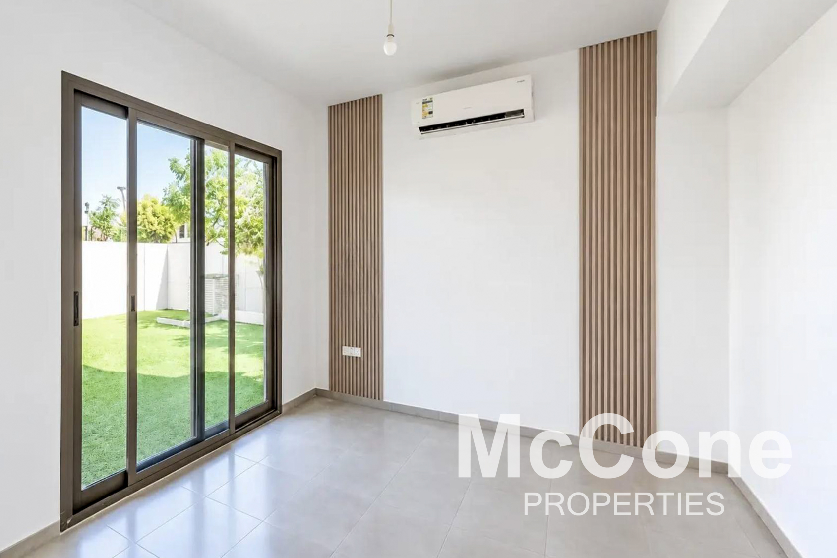 4 Bedroom Townhouse for Rent in Zahra Townhouses, Town Square — photo 5 of 10