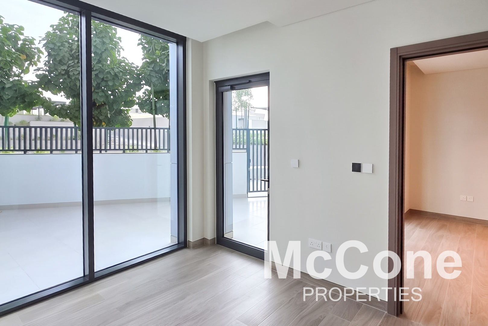 1 Bedroom Apartment for Rent in Sobha Hartland Waves Opulence, Mohammed Bin Rashid City — photo 4 of 10