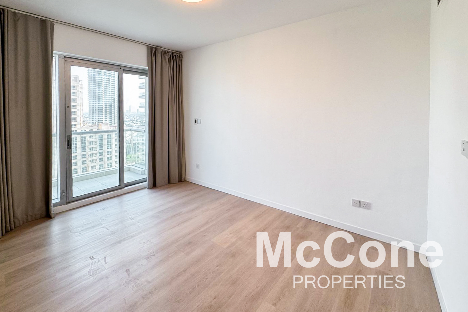 1 Bedroom Apartment for Rent in The Fairways North, The Views — photo 6 of 13