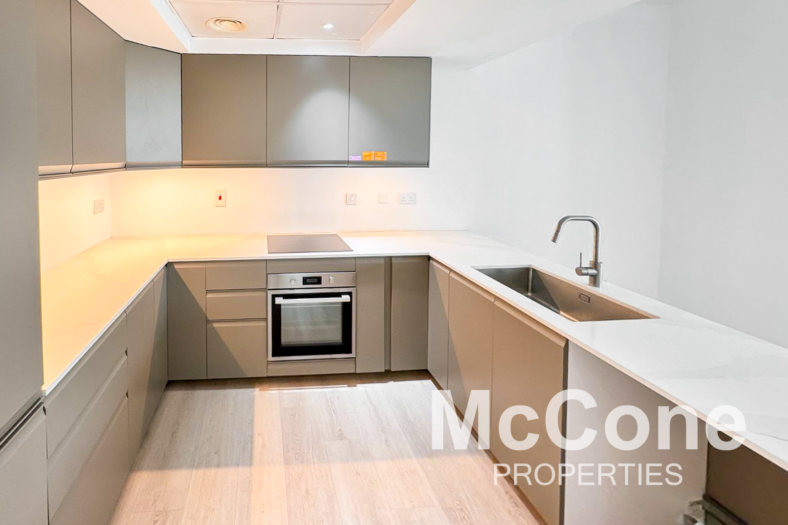 1 Bedroom Apartment for Rent in The Fairways North, The Views — photo 3 of 13
