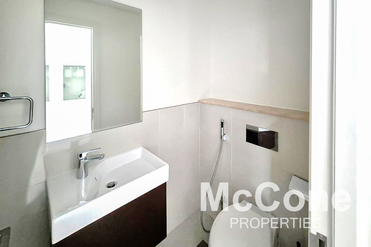 1 Bedroom Apartment for Rent in Boulevard Crescent Tower 1, Downtown Dubai — photograph 12 of 17