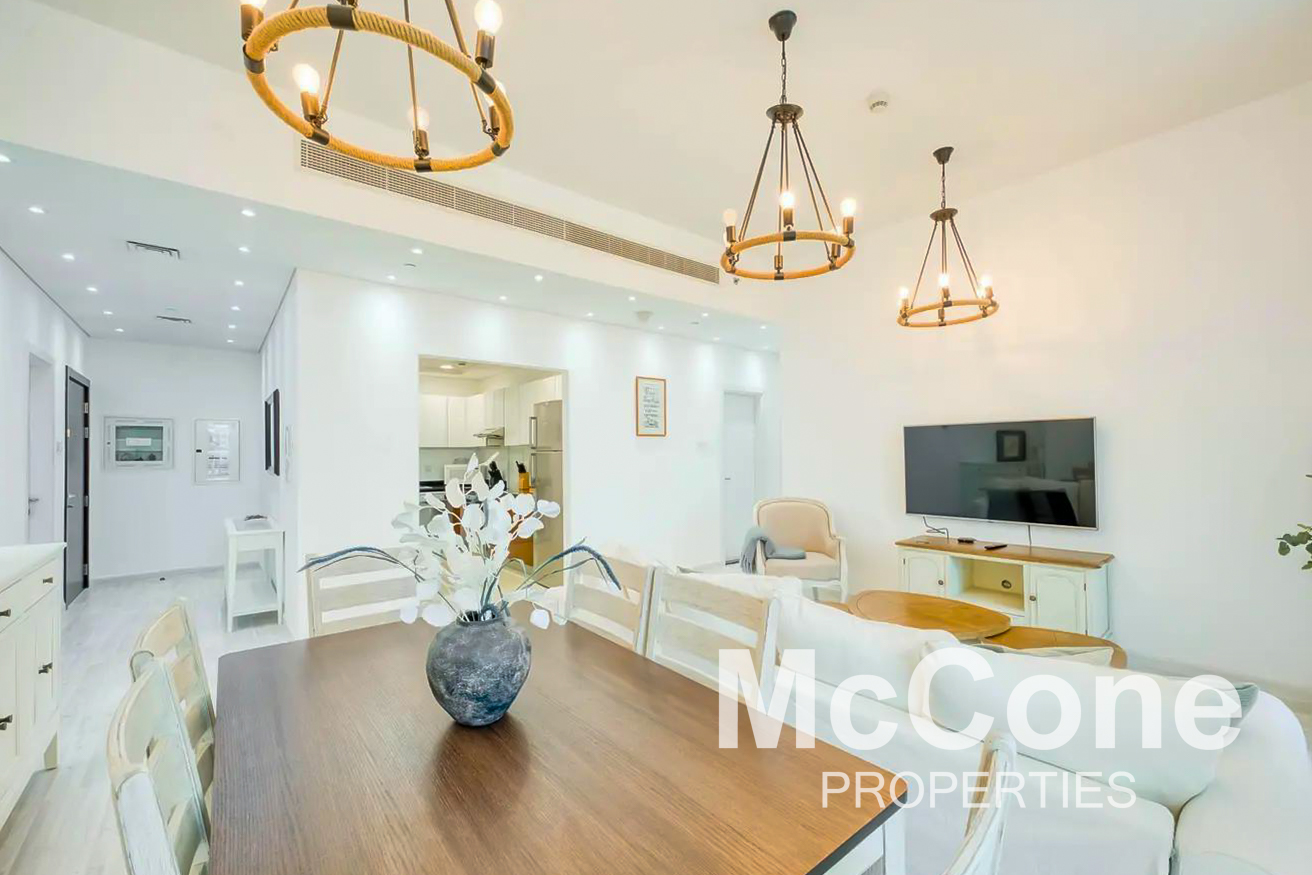2 Bedroom Apartment for Rent in Marina Arcade Tower, Dubai Marina — photo 2 of 10