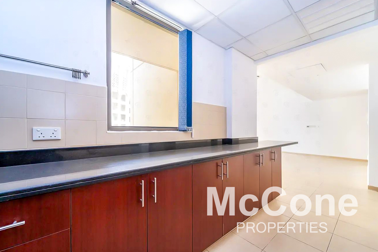 1 Bedroom Apartment for Rent in Bahar 1, Jumeirah Beach Residence — photo 8 of 19