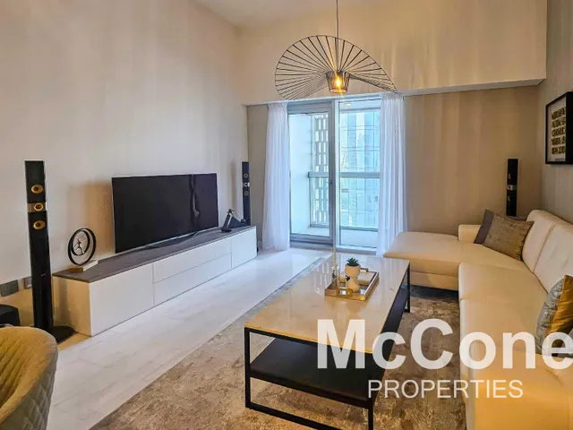 1 Bedroom Apartment for Rent in Cayan Tower, Dubai Marina