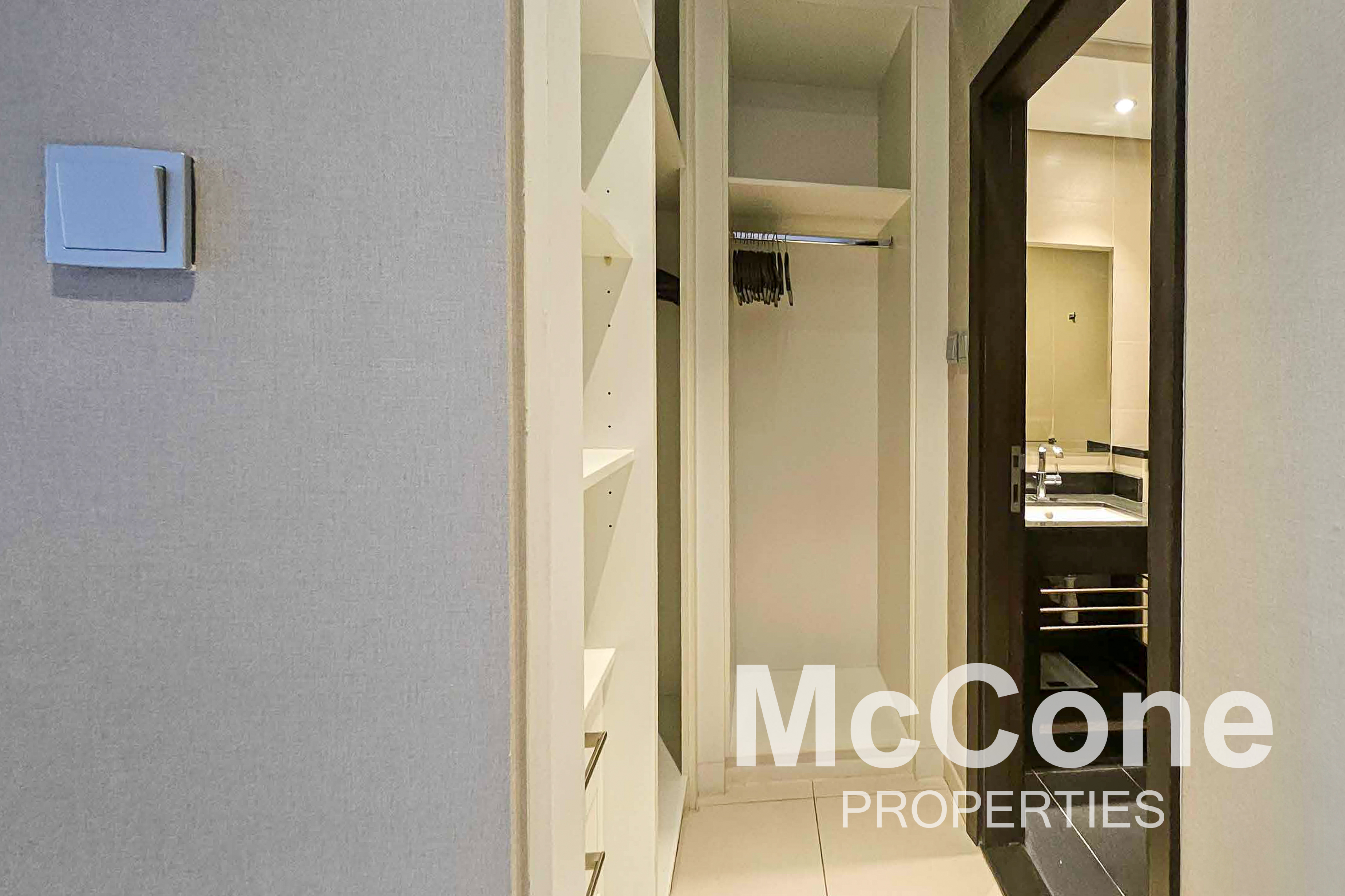 1 Bedroom Apartment for Rent in Cayan Tower, Dubai Marina — photograph 11 of 15
