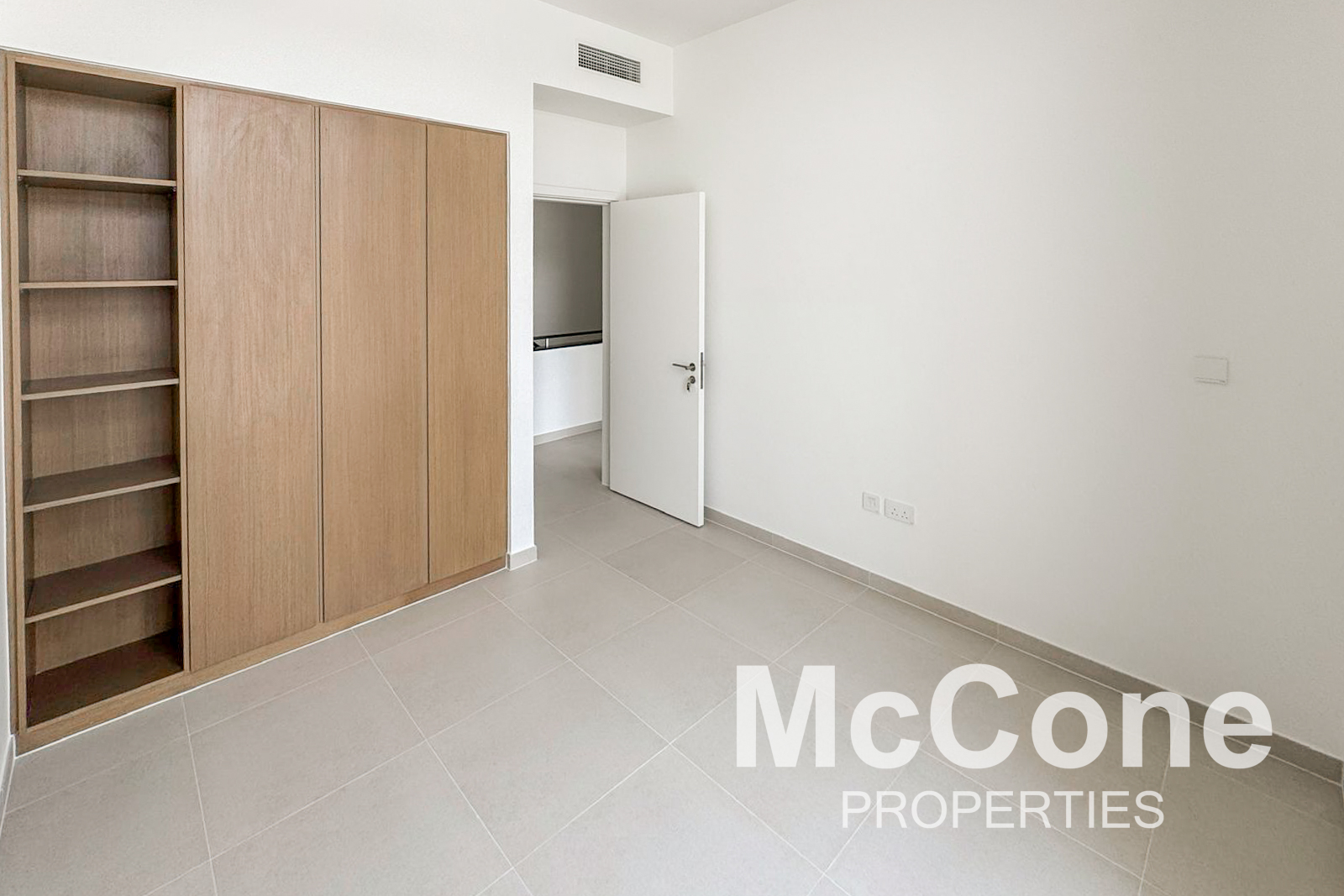 3 Bedroom Villa for Rent in Greenview 3, Dubai South (Dubai World Central) — photo 9 of 24