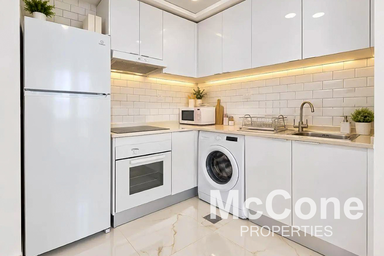 Studio Apartment for Rent in The Point, Dubai Marina — photo 5 of 10