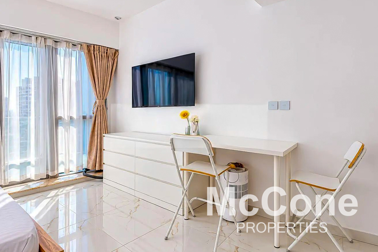 Studio Apartment for Rent in The Point, Dubai Marina — photo 7 of 10