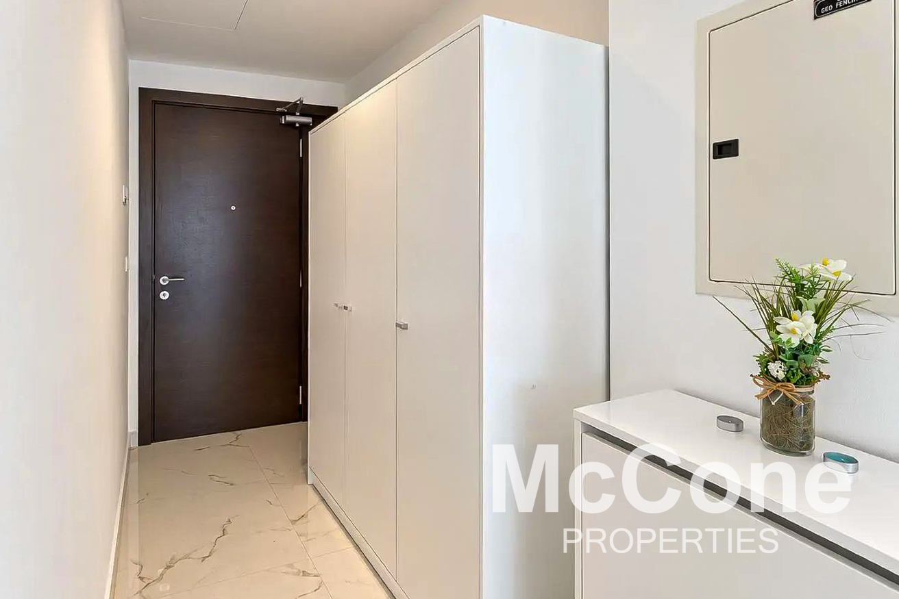 Studio Apartment for Rent in The Point, Dubai Marina — photo 8 of 10