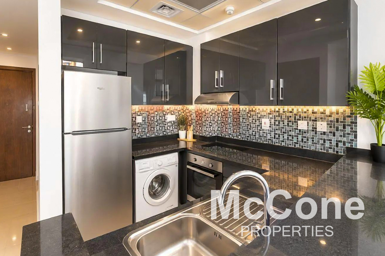 Studio Apartment for Rent in Botanica Tower, Dubai Marina — photo 3 of 10