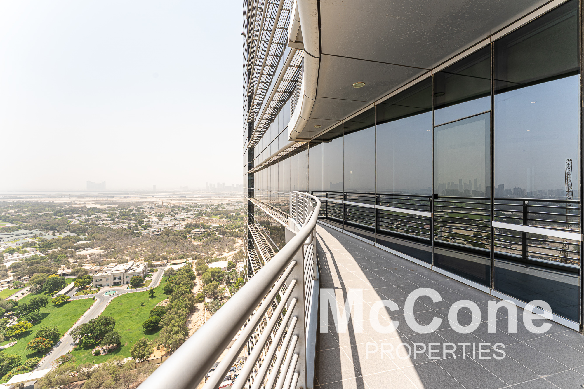 Studio Apartment for Sale in Sky Gardens, DIFC — photograph 13 of 17