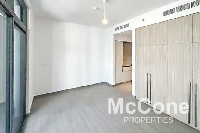 Studio Apartment for Rent in Kensington Waters A, Mohammed Bin Rashid City — photo 5 of 10