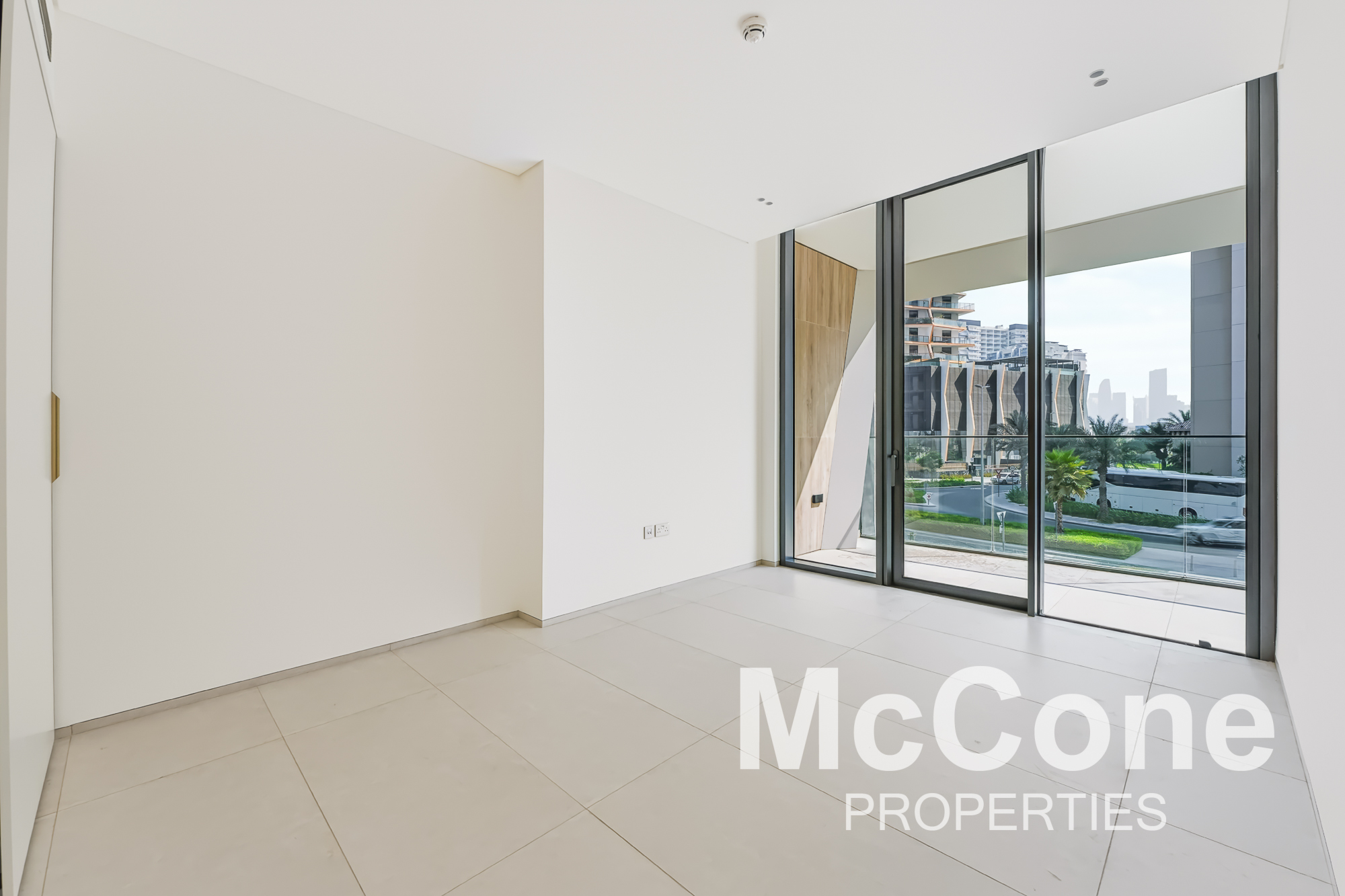 2 Bedroom Apartment for Rent in Binghatti Pinnacle, Al Jaddaf — photo 6 of 18