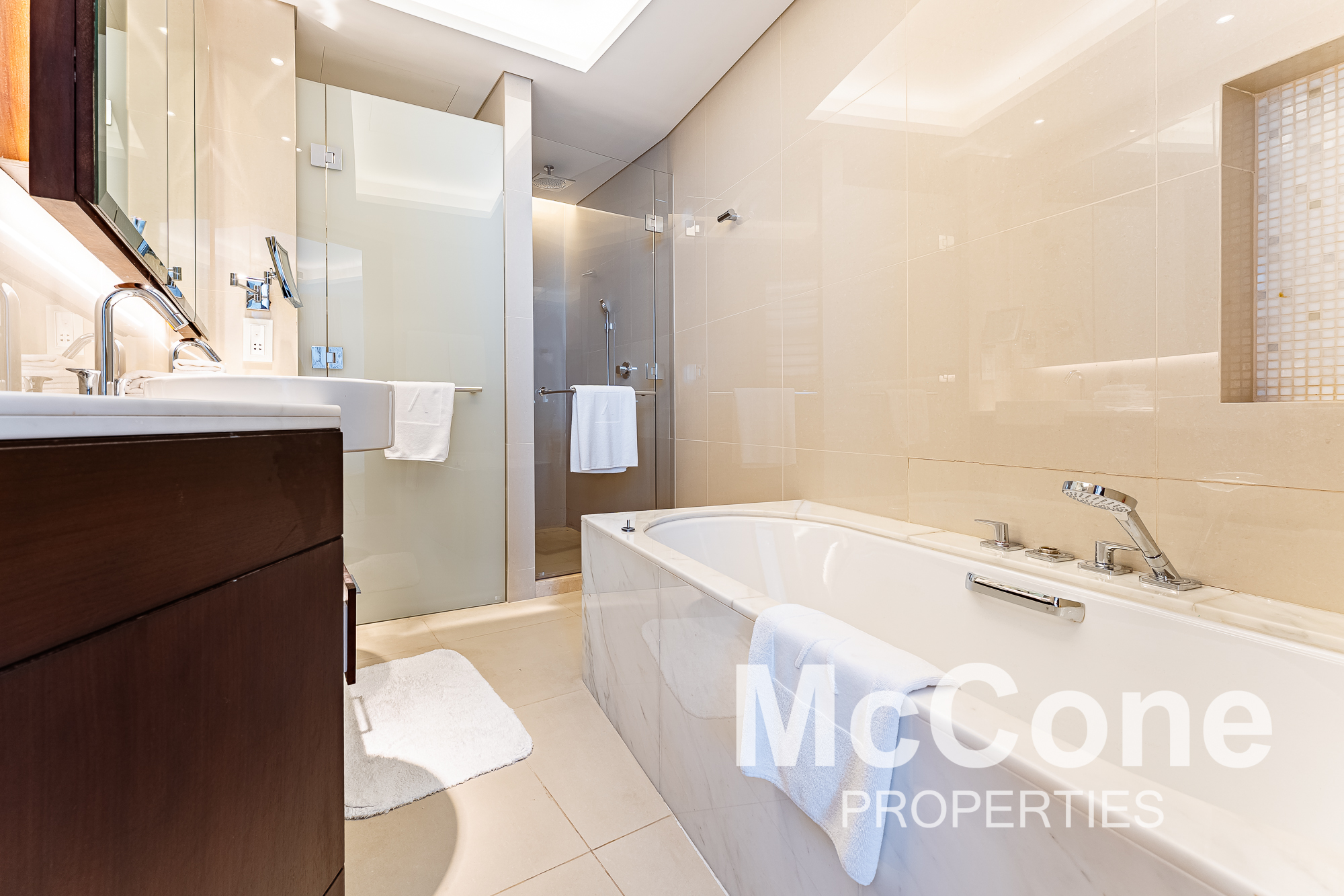 2 Bedroom Apartment for Rent in The Address Sky View Tower 2, Downtown Dubai — photograph 10 of 16