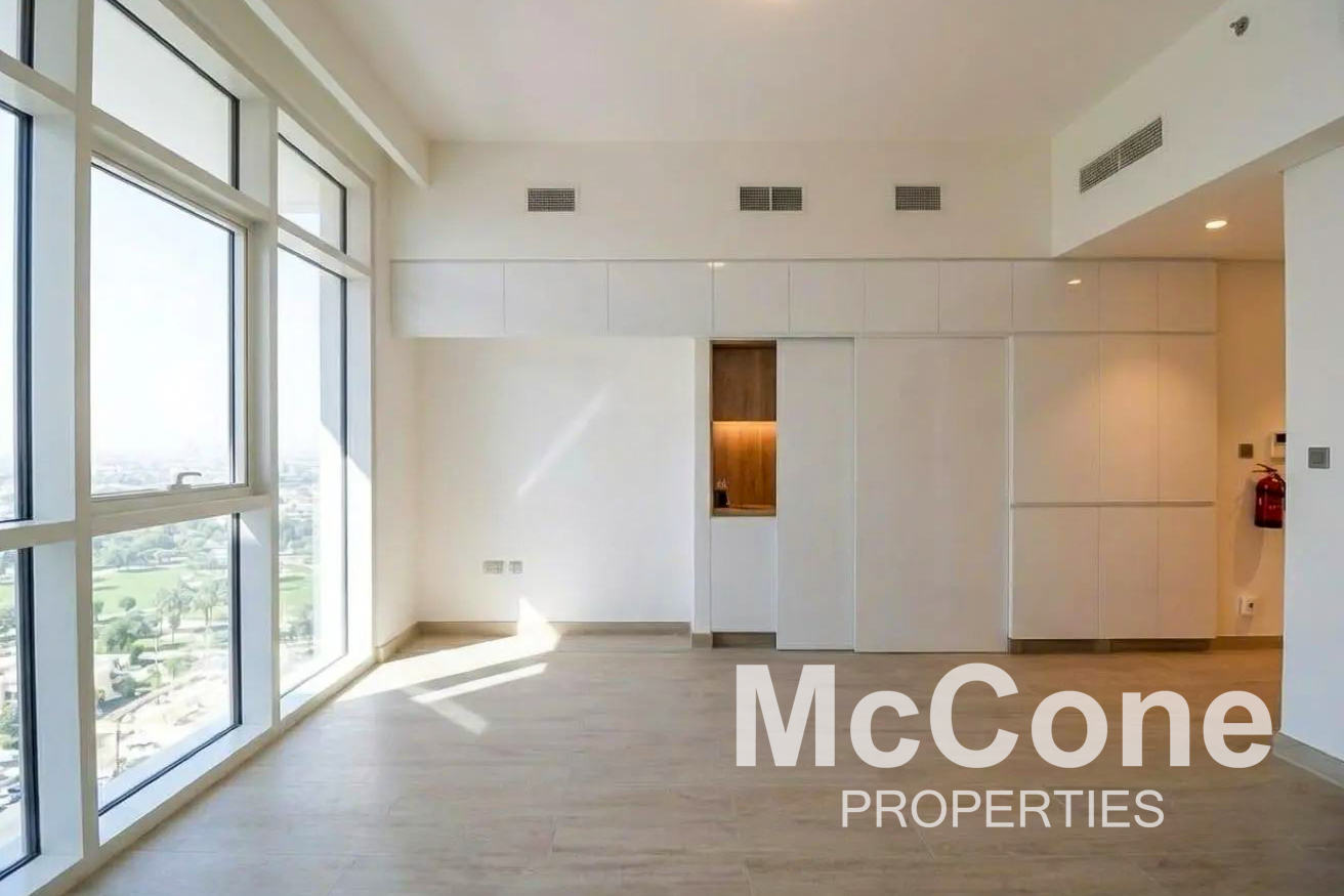 Studio Apartment for Rent in Studio One, Dubai Marina — photo 8 of 12