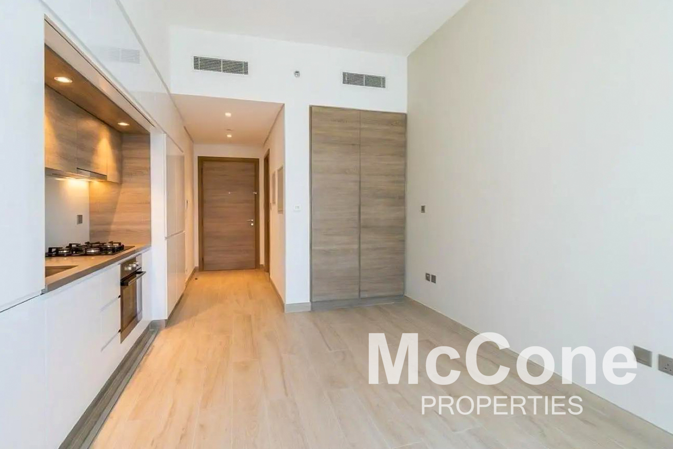 Studio Apartment for Rent in Studio One, Dubai Marina — photo 9 of 12