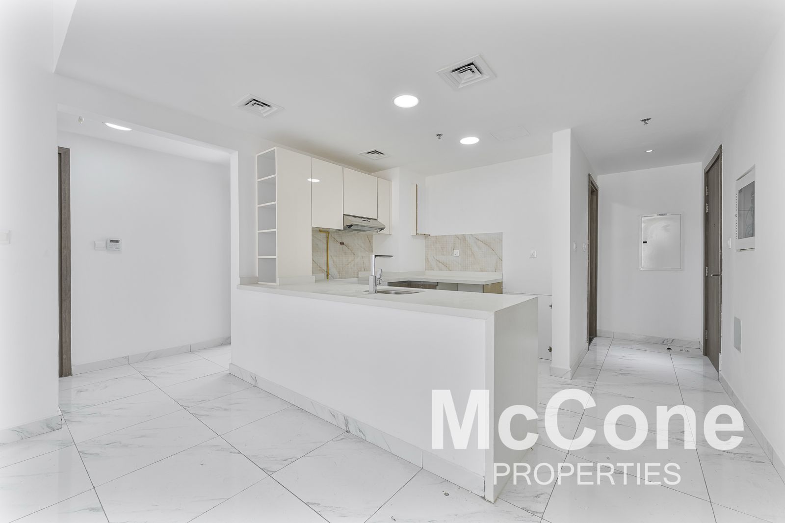 2 Bedroom Apartment for Rent in Serenity Lakes 5, Jumeirah Village Circle — photo 4 of 24