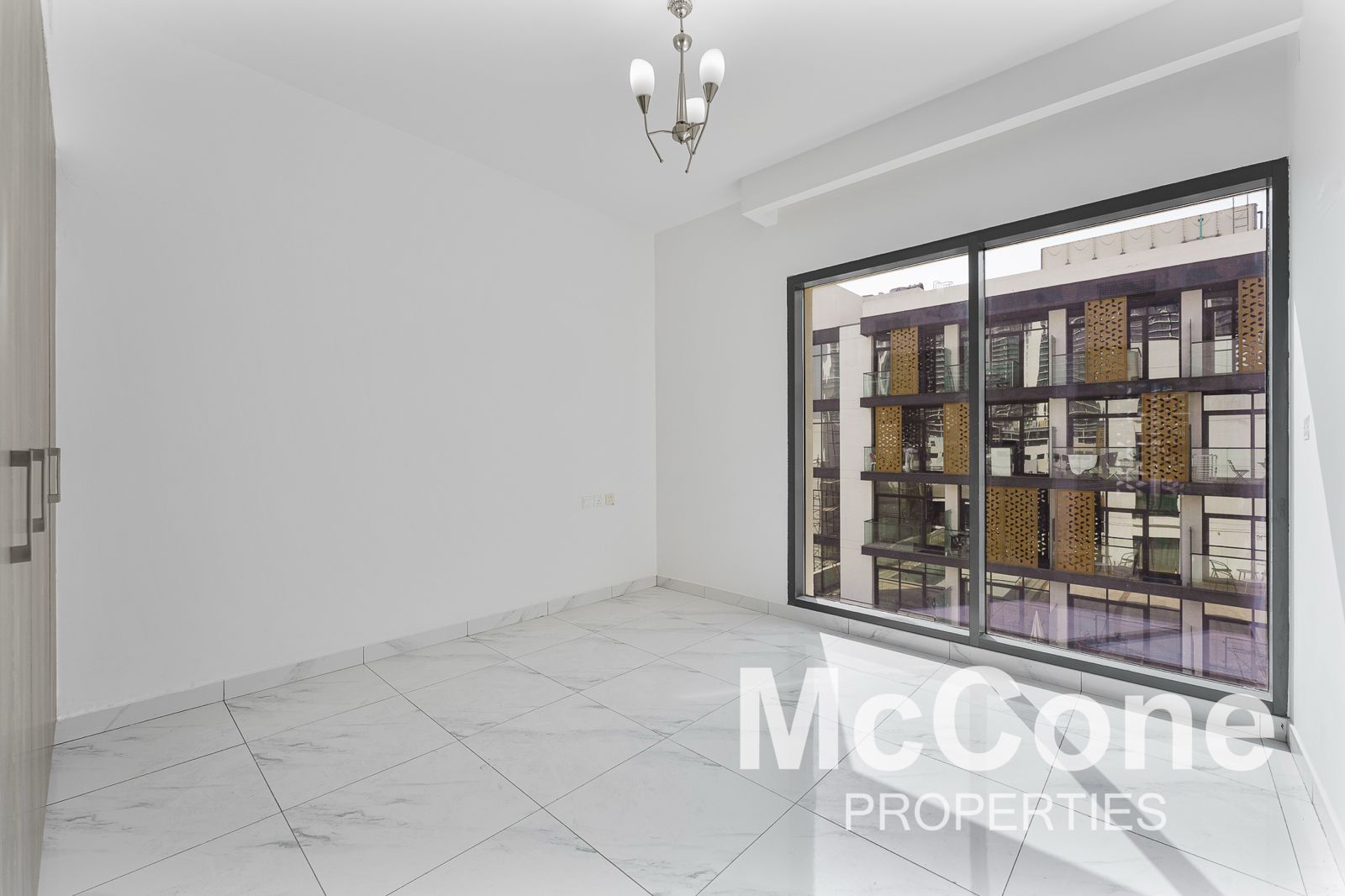 2 Bedroom Apartment for Rent in Serenity Lakes 5, Jumeirah Village Circle — photo 9 of 24