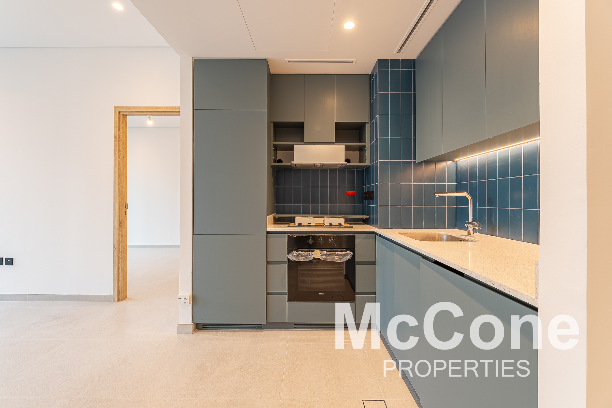 2 Bedroom Apartment for Rent in The Edge Tower A, Business Bay — photo 7 of 16