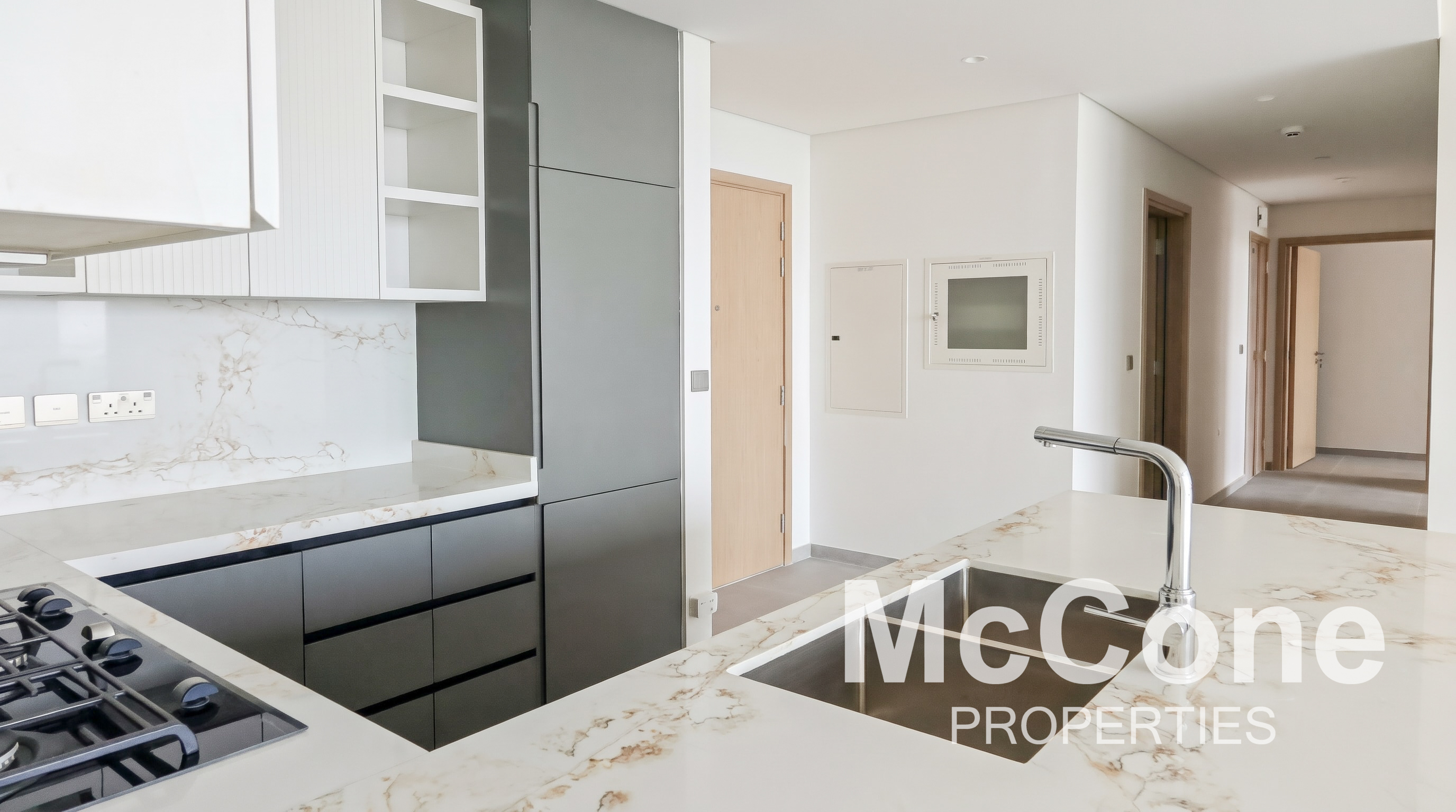 2 Bedroom Apartment for Rent in Peninsula Four, Business Bay — photo 7 of 12