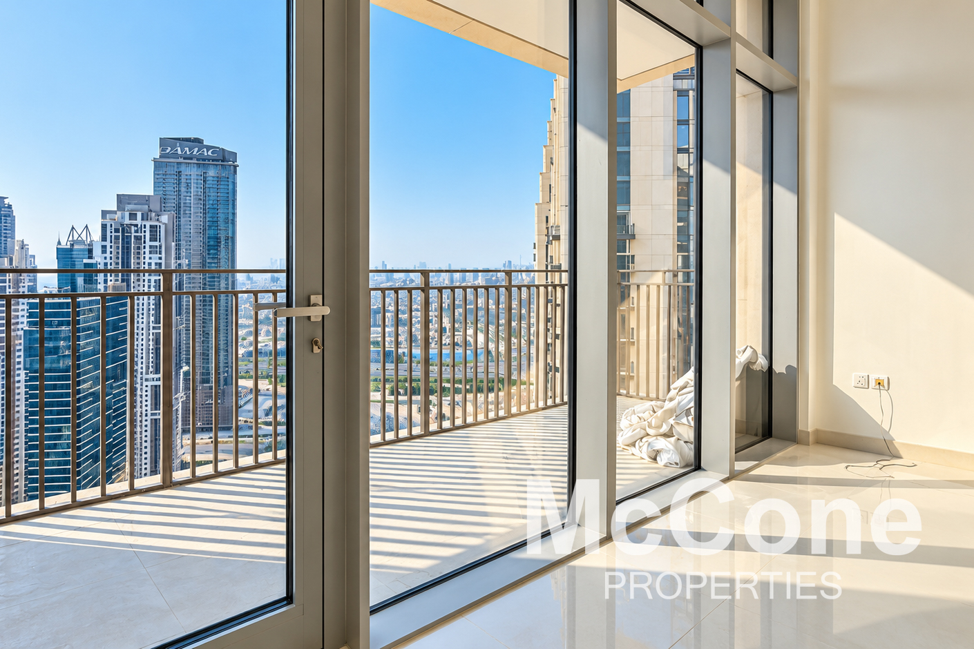 2 Bedroom Apartment for Rent in Boulevard Crescent Tower 2, Downtown Dubai — photo 8 of 20