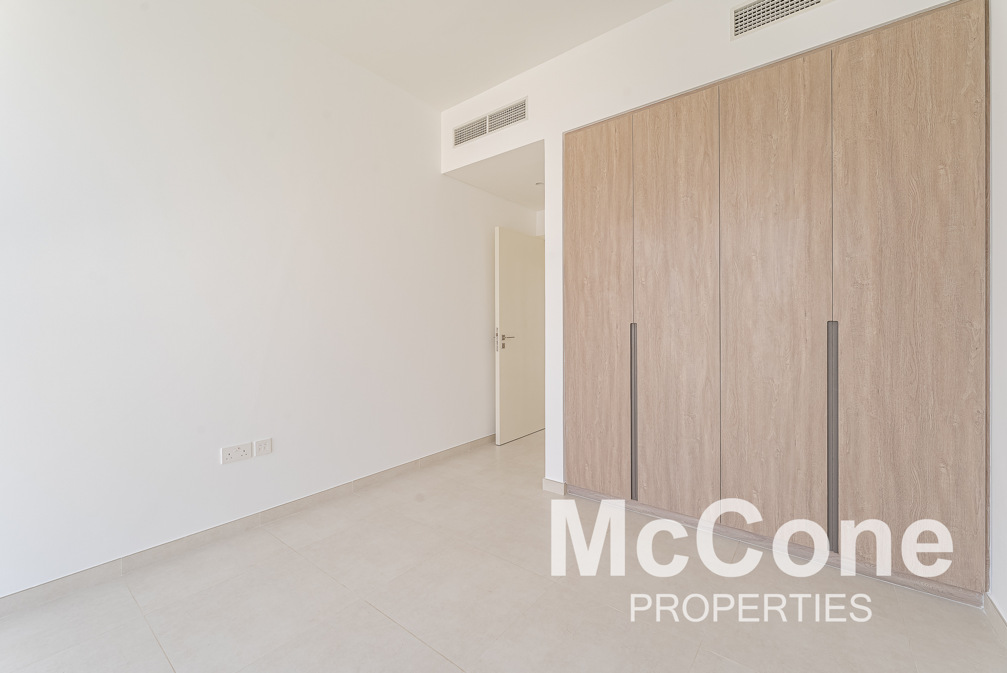 3 Bedroom Townhouse for Rent in Talia, The Valley — photo 8 of 15