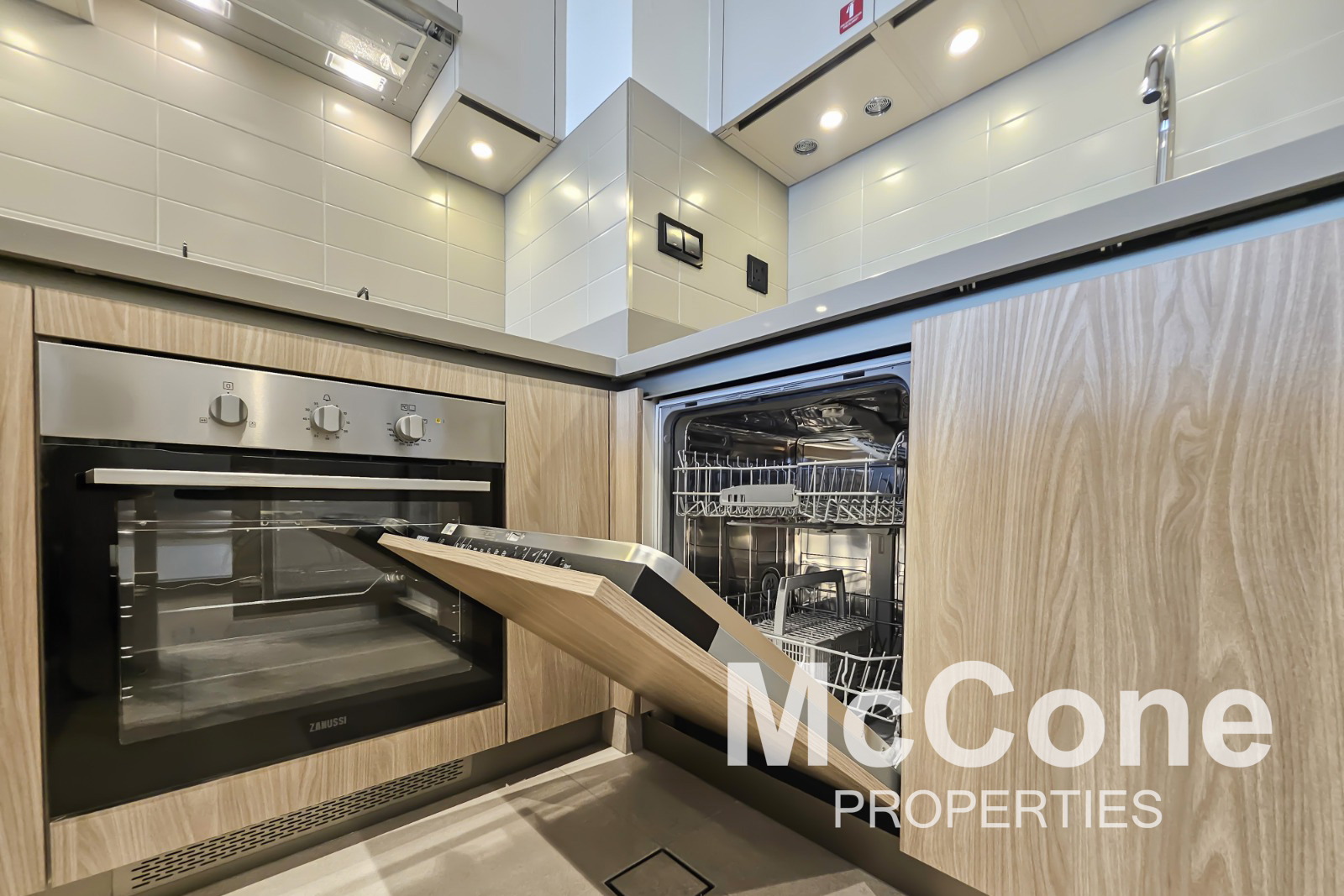 1 Bedroom Apartment for Rent in Waves Grande, Mohammed Bin Rashid City — photograph 11 of 22