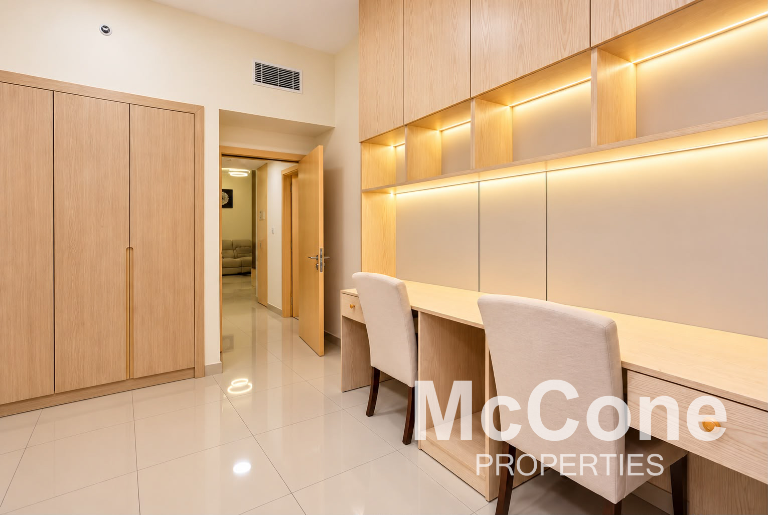 2 Bedroom Apartment for Rent in Profile Residence, Dubai Sports City — photo 4 of 12