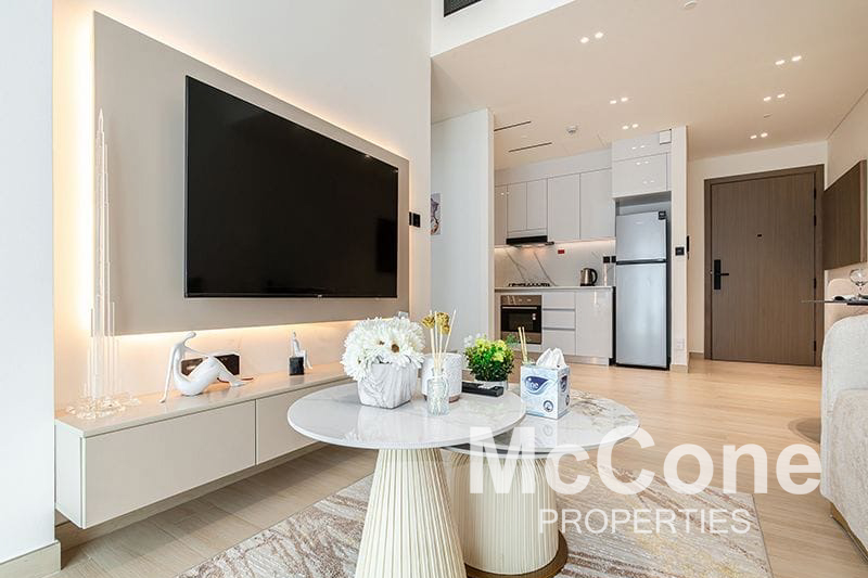 1 Bedroom Apartment for Rent in Binghatti Emerald, Jumeirah Village Circle — photo 8 of 13