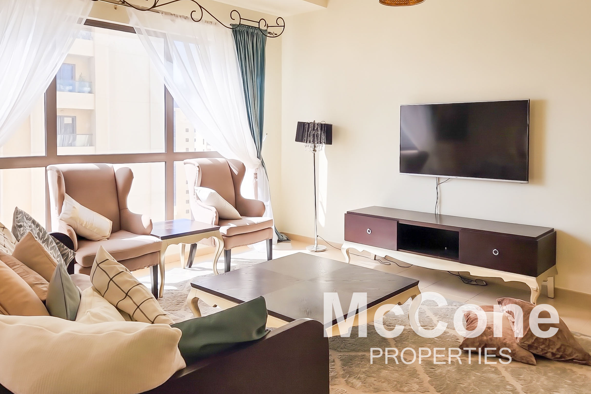 2 Bedroom Apartment for Rent in Amwaj 4, Jumeirah Beach Residence — photo 2 of 14