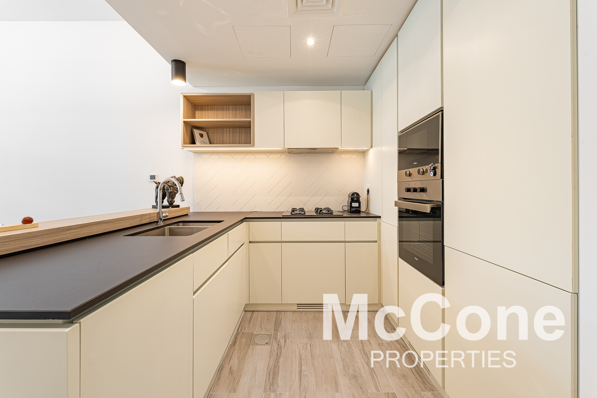1 Bedroom Apartment for Rent in Belgravia Square, Jumeirah Village Circle — photo 3 of 13