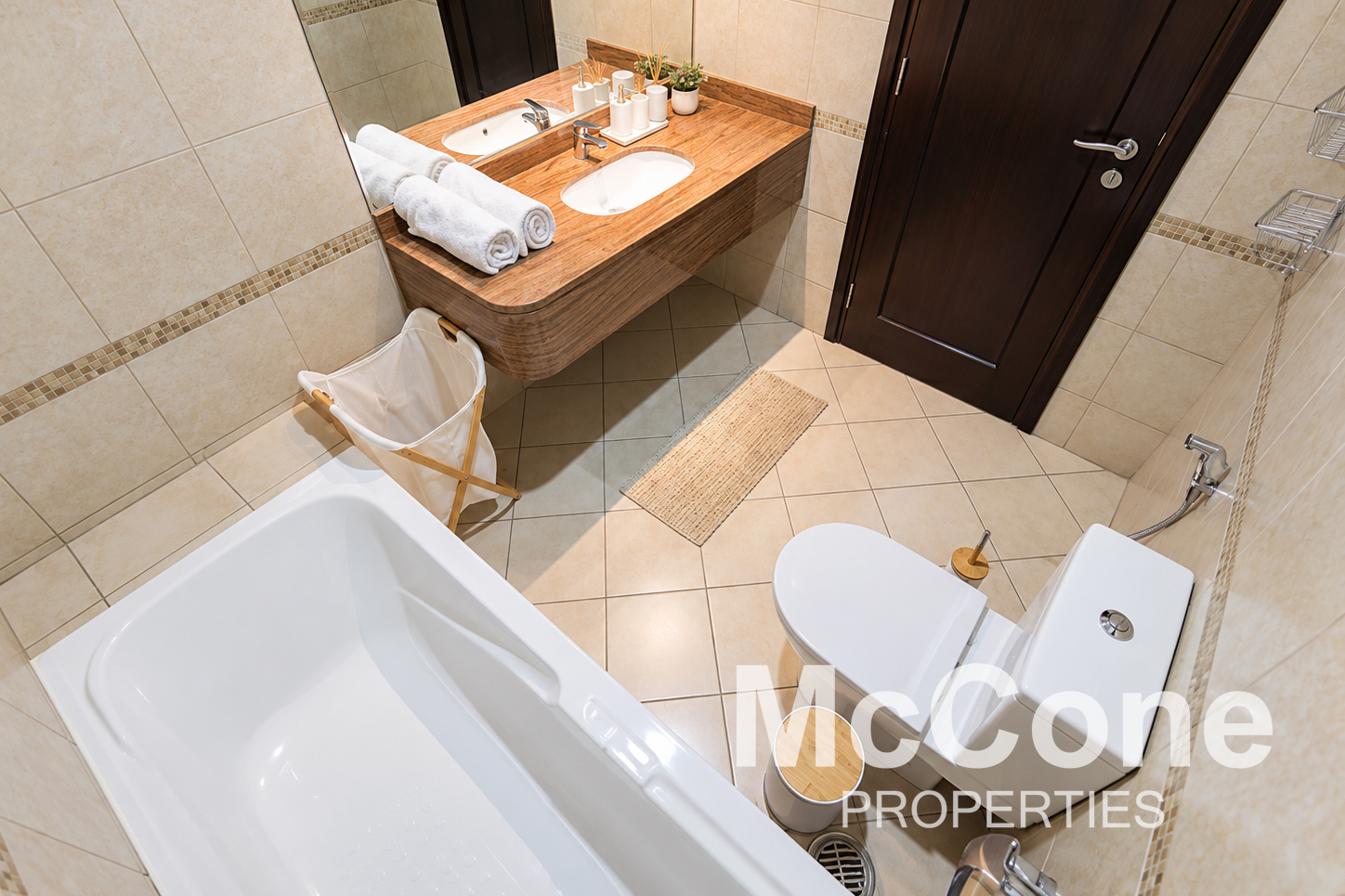 Studio Apartment for Rent in The Royal Oceanic, Dubai Marina — photograph 12 of 15
