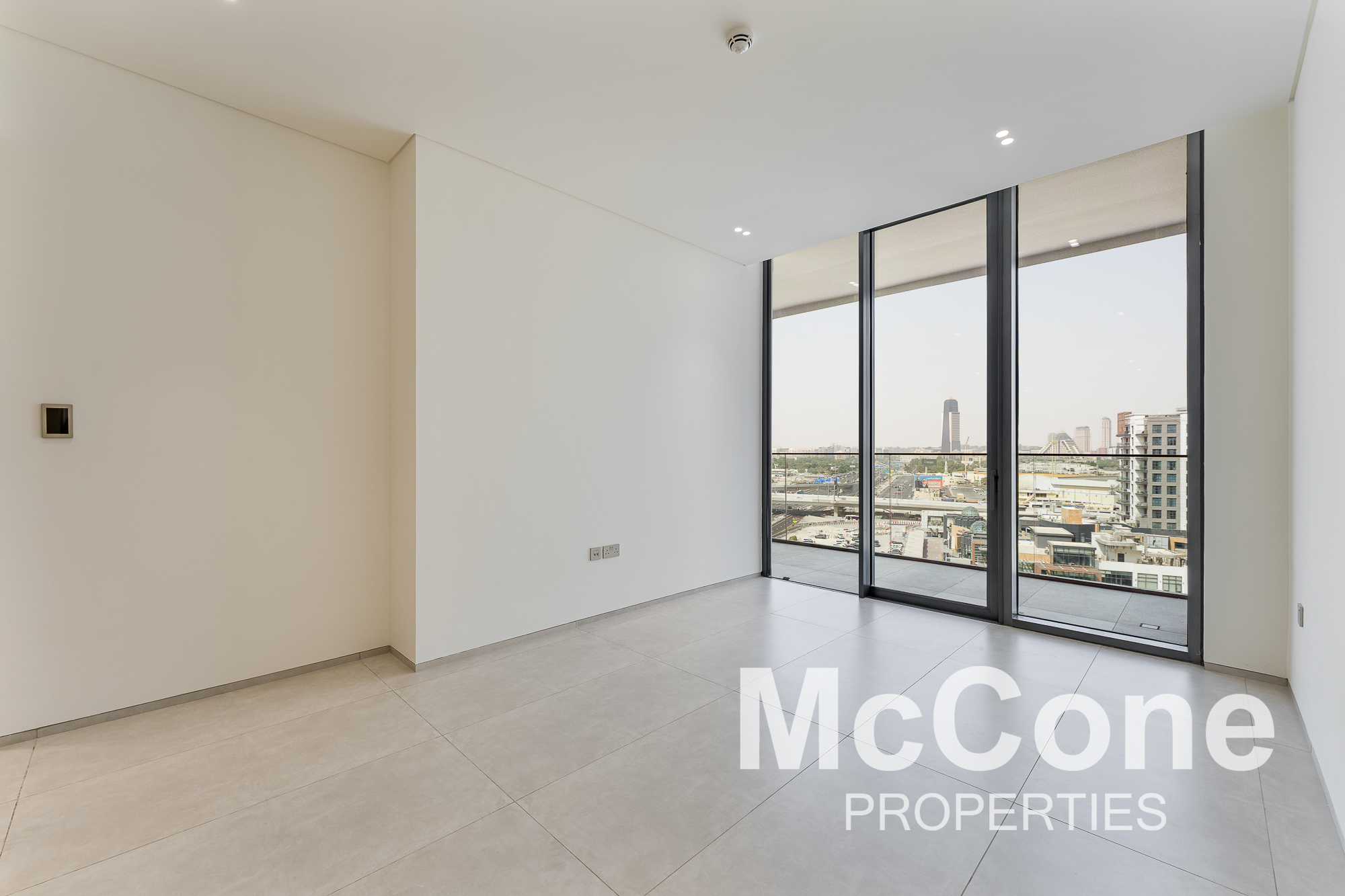 2 Bedroom Apartment for Rent in Binghatti Pinnacle, Al Jaddaf — photo 5 of 18