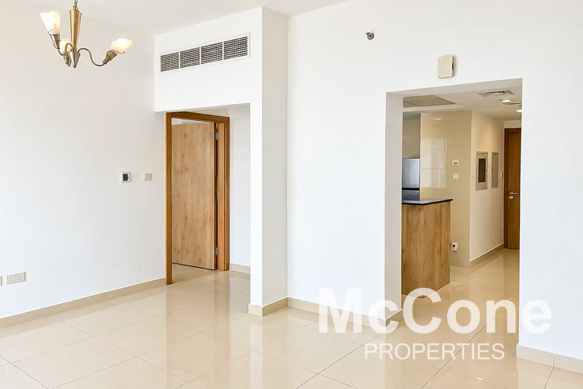 1 Bedroom Apartment for Rent in Continental Tower, Dubai Marina — photo 5 of 10