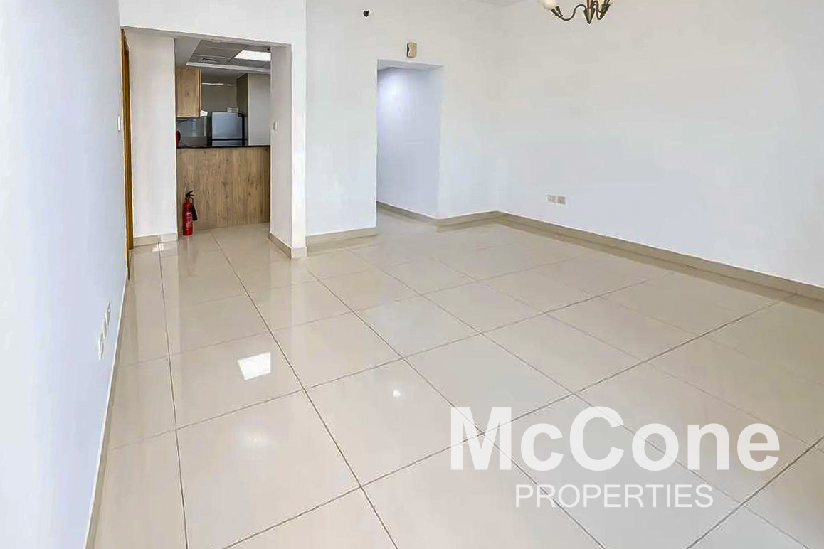 1 Bedroom Apartment for Rent in Continental Tower, Dubai Marina — photo 2 of 10