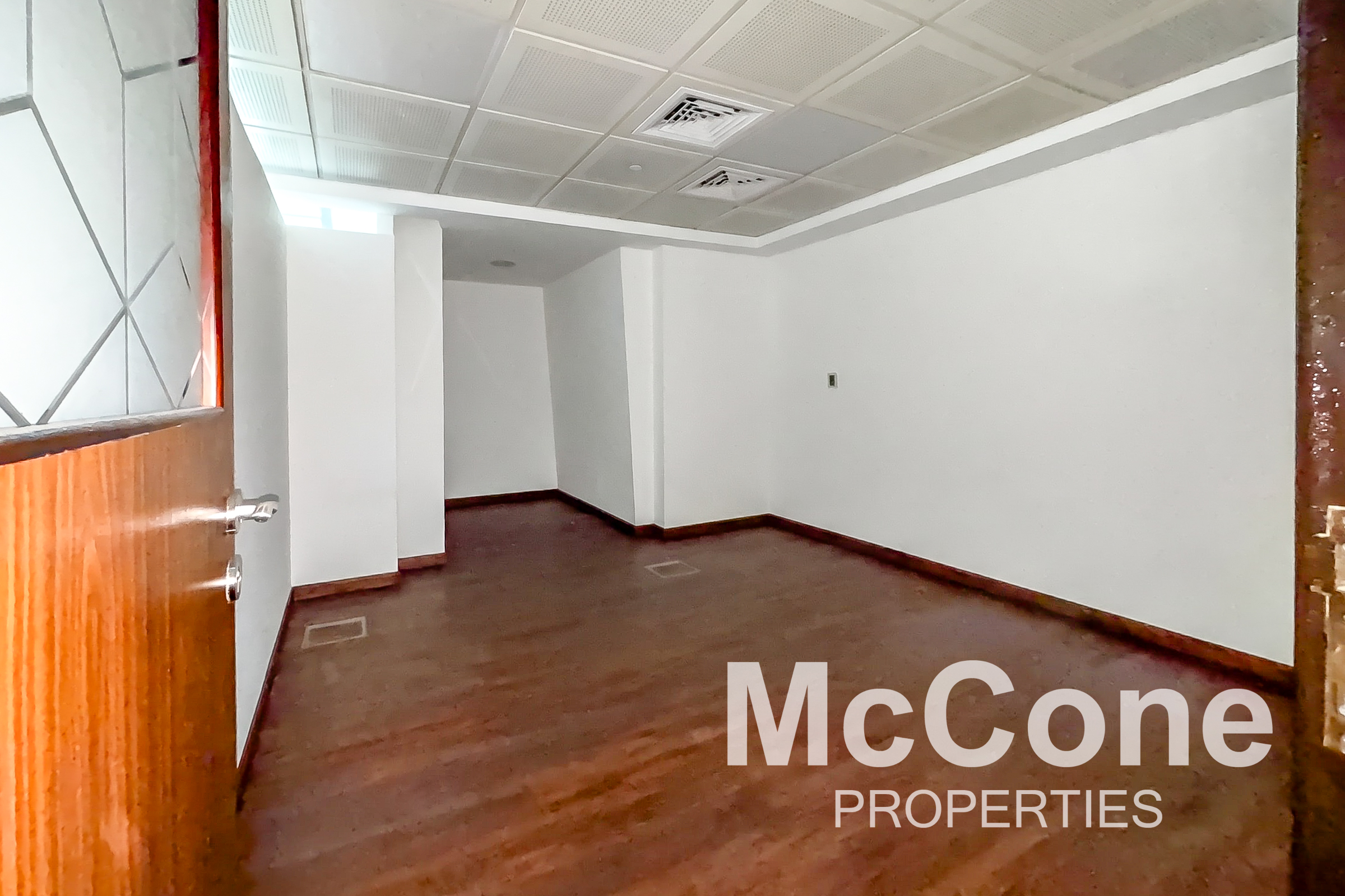 Office for Rent in Indigo Icon, Jumeirah Lake Towers — photo 7 of 16