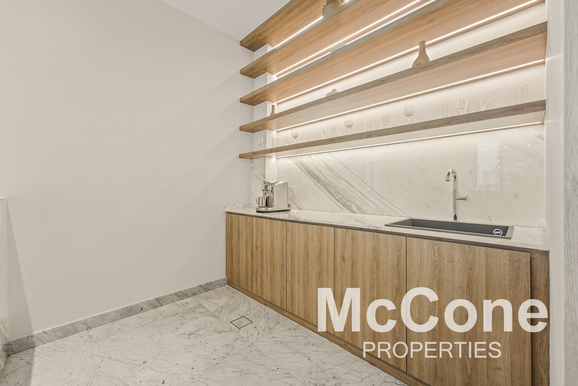 2 Bedroom Apartment for Rent in Dubai Marina Moon Tower, Dubai Marina — photo 5 of 28