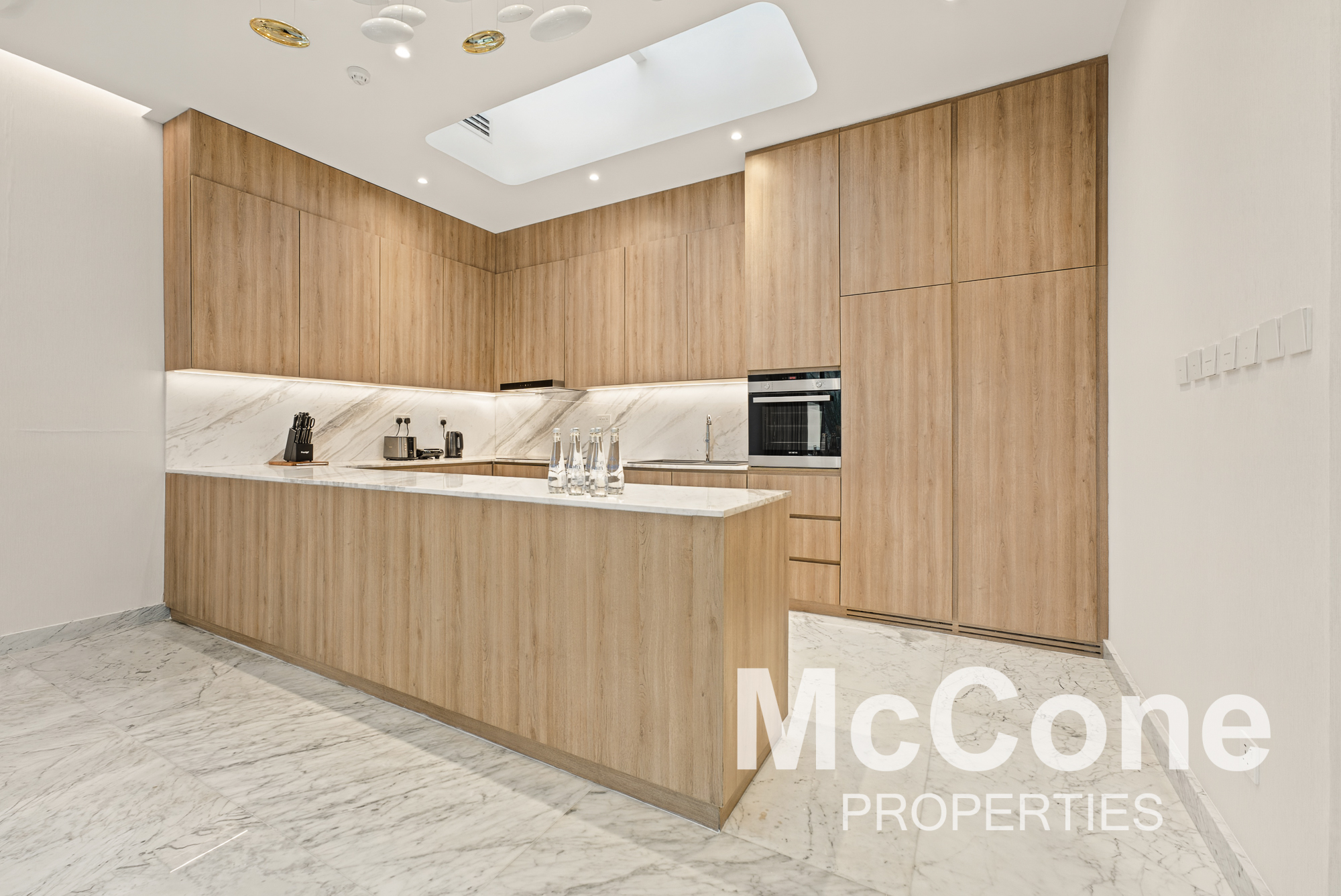 2 Bedroom Apartment for Rent in Dubai Marina Moon Tower, Dubai Marina — photo 8 of 28